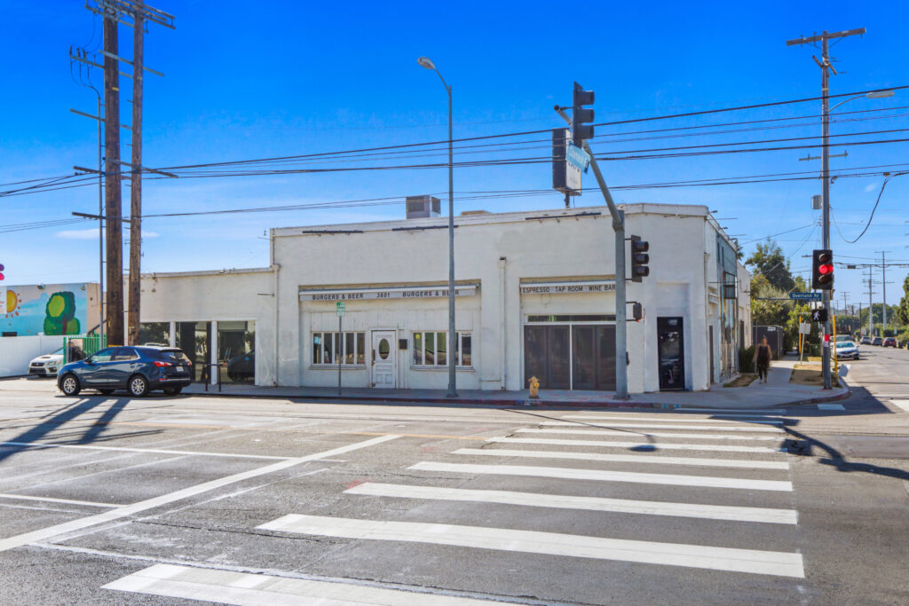 Retail Space on Overland Ave.
