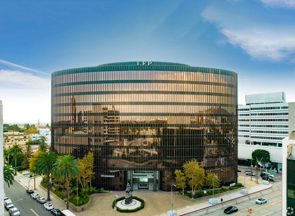 Plug-n-play Creative Office in Beverly Hills