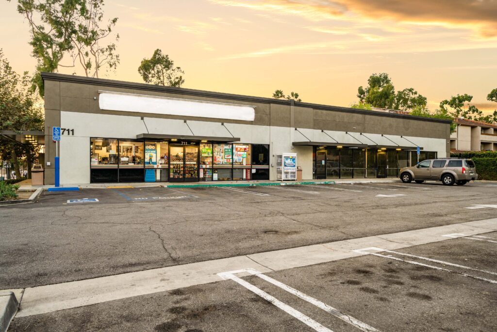 Retail Space For Sublease