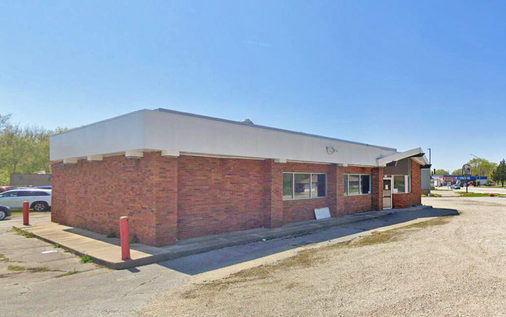 Freestanding Retail Building