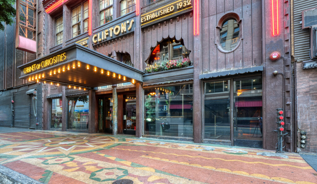 Landmark Nightlife & Dining Destination