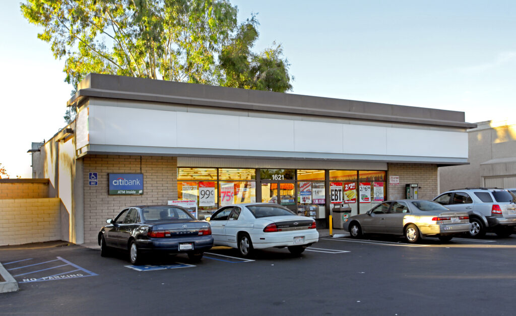 Freestanding Retail Space
