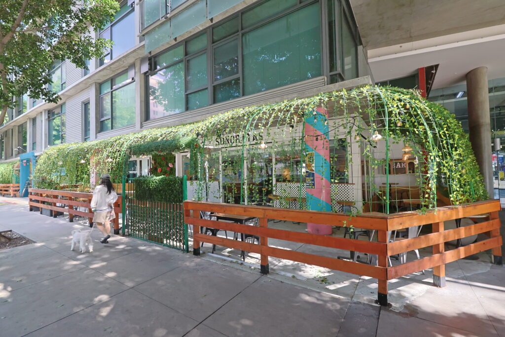 2nd Gen. Restaurant Space For Lease